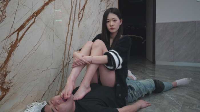 画画S单人50分钟净暴力场 臭到无法呼吸的原味袜子与裸足 YC-250424-7