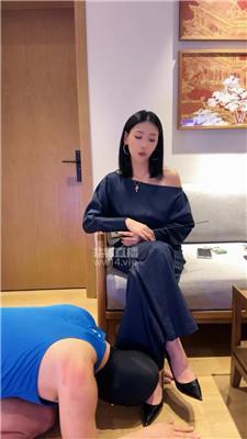 【苏御大人】白领S的脚下奴 JS250831-38