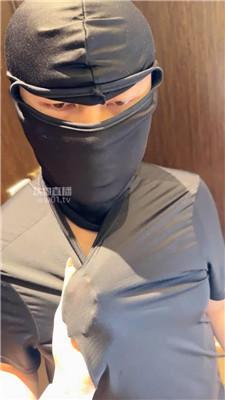 【艾琳】和闺蜜餐厅调教恋鞋狗 bf57905