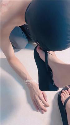 【甜恬】骑狗背-玉足脏拖鞋舔 JS251003-16