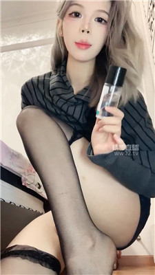 【忘不了】香水灯    251019-15