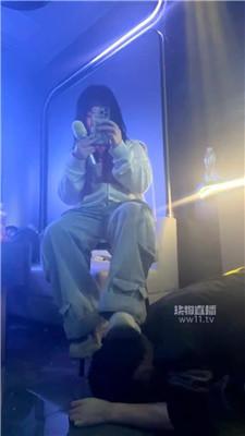 【煎饼狗子】KTV-被公主踩在脚下 JS251219-25