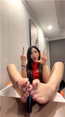 【亚兮】高跟长靴美臀口水羞辱    251223-27