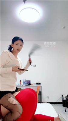 【狠心小妈】夜黑风高调母狗 JS251225-35