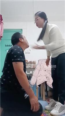 【兰姐】寂寞少妇驯化小叔子 JS251228-46