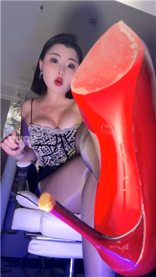 【小姨】重度香水窒息口水    260108-25