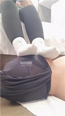 【贝拉S】白棉袜踩贱狗 JS260122-40