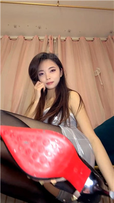 【小洁】黑丝高跟诱惑    260207-25