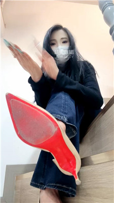 【小E神】裸足高跟炸J    260404-14