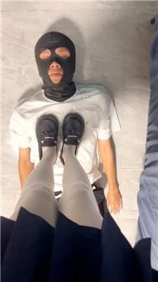 【小茵】腹黑学妹调脚奴 bf64978